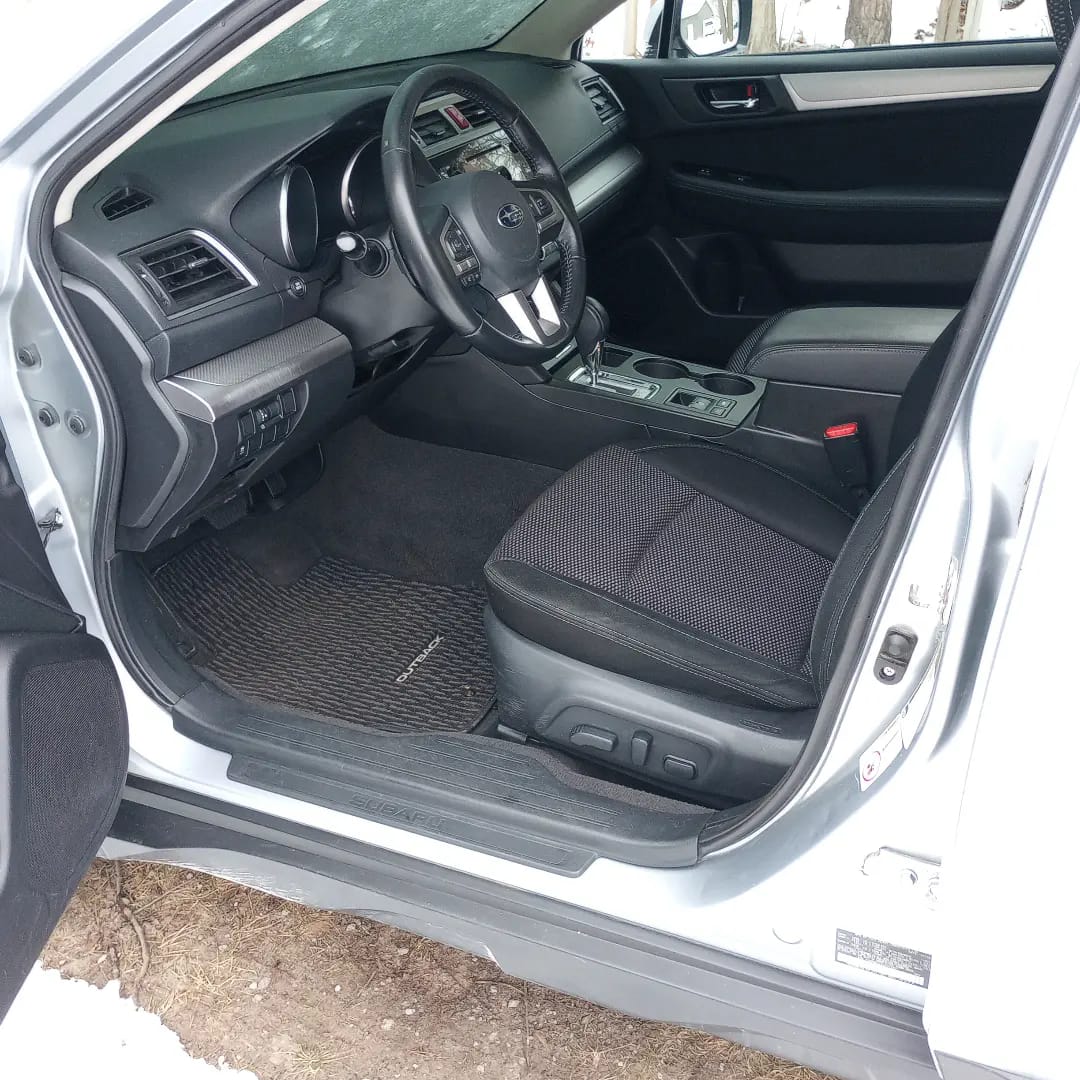 Interior deep cleaning showcase